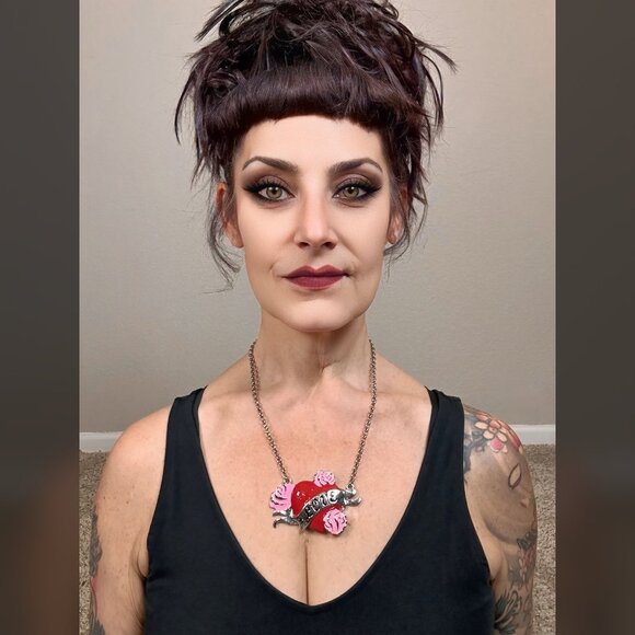 Mo'C Heart Pendant Kitsch 'n' Kouture Kawaii Love Cartoon Tattoo Art Necklace - Picture 2 of 9